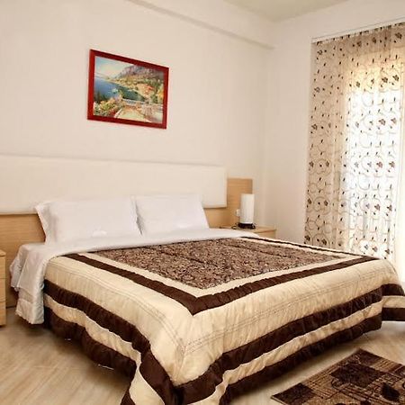 Martin Apartment Vlorë Eksteriør bilde