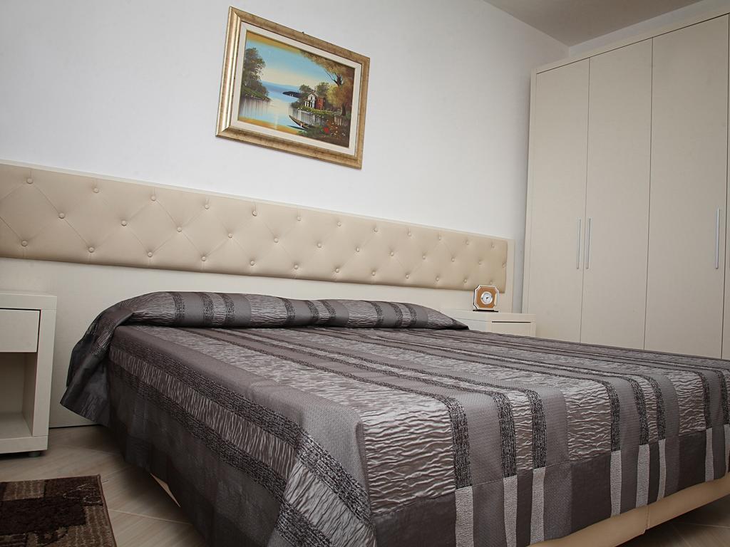 Martin Apartment Vlorë Eksteriør bilde